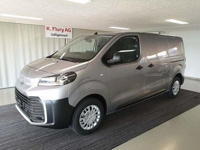 Neu Toyota Proace Advance 100 kW (136 PS) 2025 Van / Kleinbus