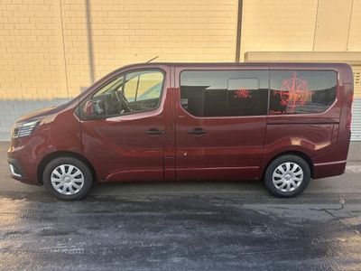 Rot Gebraucht 2022 Renault Trafic Van / Kleinbus | CHF 37’900 (Fairer Preis)