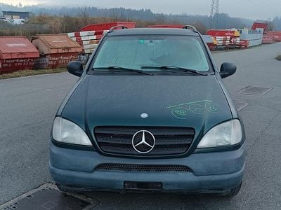 Gebraucht 1999 Mercedes ML320 SUV | CHF 2’500