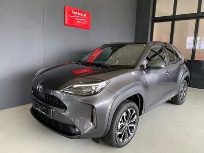 Grau Neu 2025 Toyota Yaris Cross Trend SUV | CHF 35’780 (Guter Preis)