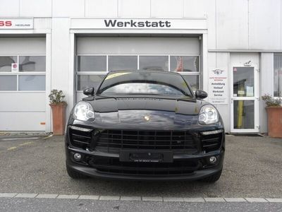 Porsche Macan S