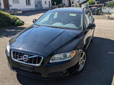 Gebraucht Volvo V70 Momentum 163 PS (119 kW) 2011 Kombi