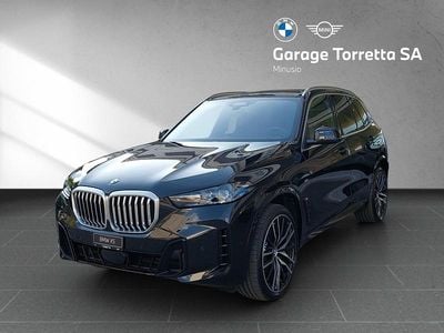 Neu (2026) BMW X5 M Sport 286 PS | Teuer