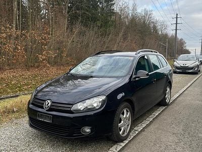 Gebraucht 2011 VW Golf VI Team Kleinwagen | CHF 4’500 (Fairer Preis)