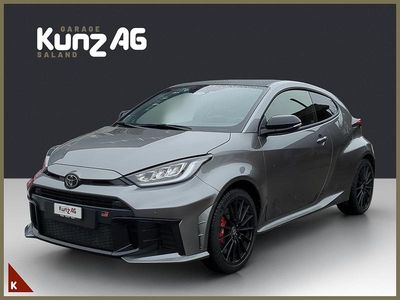 Silber Gebraucht 2024 Toyota Yaris Sport Limousine | CHF 42’900 (Guter Preis)