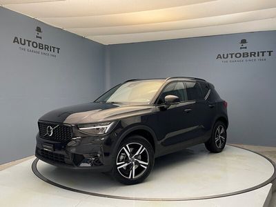 gebraucht Volvo XC40 2.0 B3 MH Plus Dark MY24