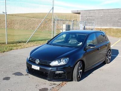 Gebraucht 2010 VW Golf VI R Kleinwagen | CHF 16’000 (Teuer)