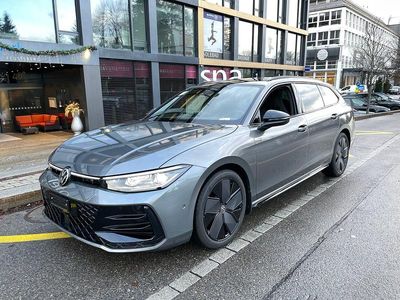 Gebraucht 2024 VW Passat R-line Kombi | CHF 52’700