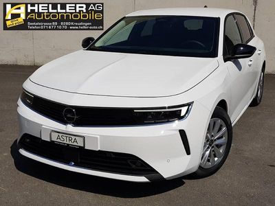 Weiss Gebraucht 2023 Opel Astra Limousine | CHF 24’990 (Guter Preis)