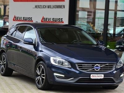 Gebraucht Volvo V60 215 PS (158 kW) 2015 Kombi