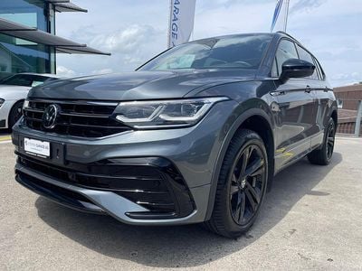 Grau Gebraucht 2024 VW Tiguan R-line SUV | CHF 43’990 (Etwas zu teuer)