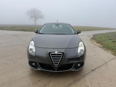 Gebraucht 2013 Alfa Romeo Giulietta Distinctive | CHF 3’990 (Etwas zu teuer)