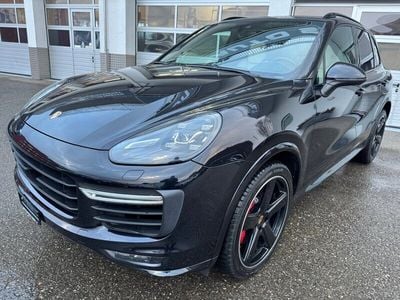 Gebraucht 2015 Porsche Cayenne Turbo SUV | CHF 39’000
