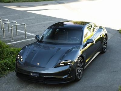 Porsche Taycan 4S
