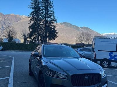 Gebraucht 2016 Jaguar F-Pace R-Sport SUV | CHF 12’000 (Guter Preis)