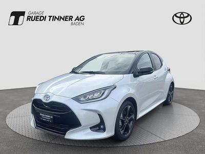 Weiss Neu 2025 Toyota Yaris Hybrid Premium Limousine | CHF 30’900 (Fairer Preis)