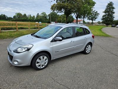 Gebraucht 2012 Renault Clio IV Night&Day Kombi | CHF 4’900