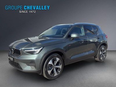 Neu (2026) Volvo XC40 163 PS | Teuer