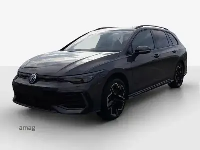 Neu (2026) VW Golf VIII R-line 150 PS