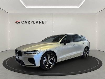 Silber Gebraucht 2020 Volvo V60 R-Design Kombi | CHF 40’900 (Etwas zu teuer)