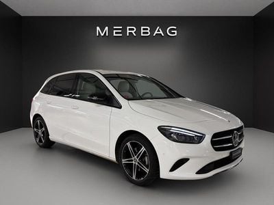 Weiss Gebraucht 2022 Mercedes B200 Night Van / Kleinbus | CHF 28’250 (Teuer)