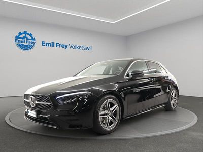 Schwarz Gebraucht 2024 Mercedes A180 AMG line Limousine | CHF 39’900