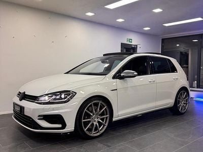 Gebraucht 2017 VW Golf VII R | CHF 22’490 (Guter Preis)