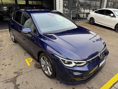 Gebraucht VW Golf VIII R-line 150 PS (110 kW) 2024