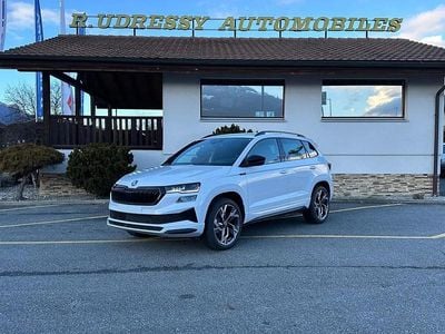 Neu (2026) Skoda Karoq SportLine 190 PS | Fairer Preis
