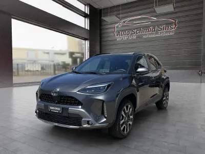 Neu (2026) Toyota Yaris Premium 131 PS | Seltenes Fahrzeug