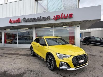 Gelb Gebraucht 2024 Audi A3 Attraction Limousine | CHF 32’890 (Fairer Preis)