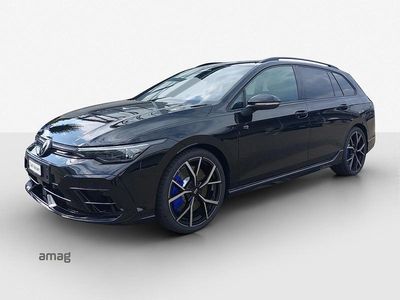 Grenadill black metallic Neu 2025 VW Golf VIII R Kombi | CHF 65’890
