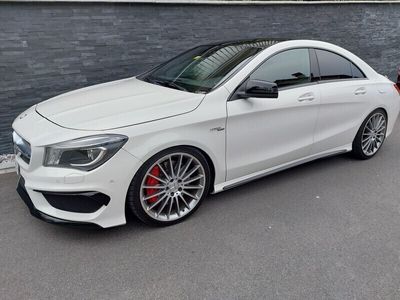 Mercedes CLA45 AMG