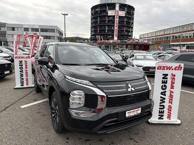 Schwarz Neu 2025 Mitsubishi Outlander P-HEV Invite | CHF 44’250