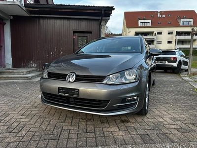 Gebraucht VW Golf VII Comfortline 110 PS (80 kW) 2016 Kombi