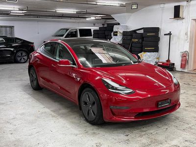 Gebraucht 2020 Tesla Model 3 Limousine | CHF 21’990 (Guter Preis)
