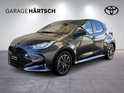 Grau Gebraucht 2025 Toyota Yaris Hybrid Premium Limousine | CHF 28’990 (Fairer Preis)