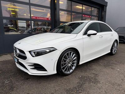 Gebraucht Mercedes A200 AMG line 163 PS (119 kW) 2019 Limousine