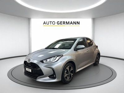 Silber Neu 2025 Toyota Yaris Hybrid Trend Limousine | CHF 26’900 (Fairer Preis)