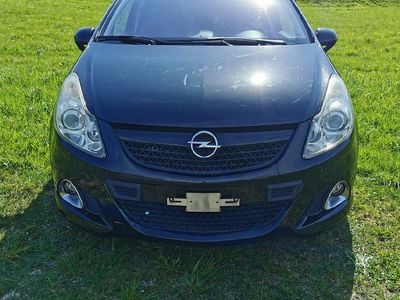 Schwarz, metallic Gebraucht 2008 Opel Corsa OPC Limousine | CHF 11’600 (Etwas zu teuer)