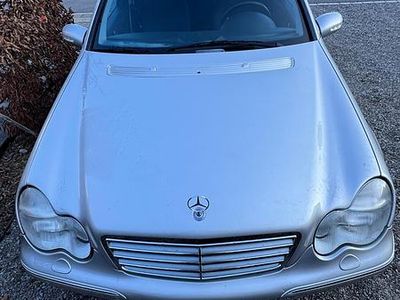 Gebraucht 2001 Mercedes C320 Avantgarde | CHF 5’000