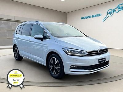 Gebraucht VW Touran Highline 150 PS (110 kW) 2026 Weiss Van / Kleinbus
