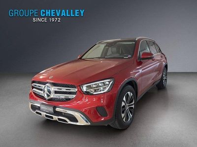 Gebraucht Mercedes GLC200 197 PS (144 kW) 2022 Rot SUV