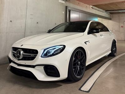 Mercedes E63 AMG