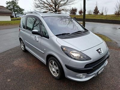 Gebraucht Peugeot 1007 110 PS (80 kW) 2008 Van / Kleinbus