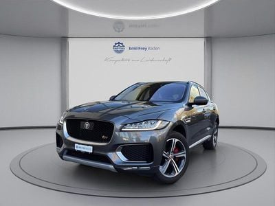 Grau Gebraucht 2016 Jaguar F-Pace S SUV | CHF 29’990 (Etwas zu teuer)