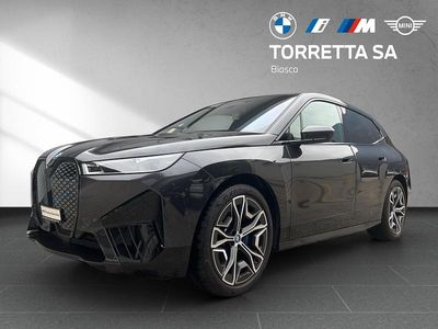 Gebraucht BMW iX Sport Line 239 kW (326 PS) 2022 Grau SUV