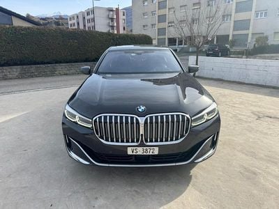 BMW 730