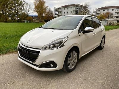 Gebraucht 2016 Peugeot 208 Style Kleinwagen | CHF 4’900 (Fairer Preis)