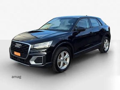 Mythosschwarz metallic Gebraucht 2020 Audi Q2 Sport SUV | CHF 22’900 (Etwas zu teuer)